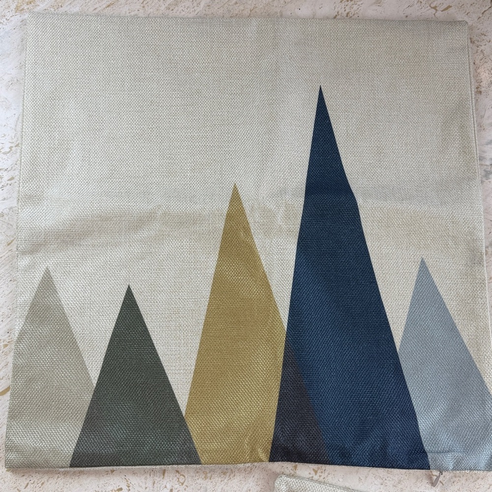 NWOT 3 Pillow Covers Geometric Mountain, Deer, Moose - Picture 4 of 9